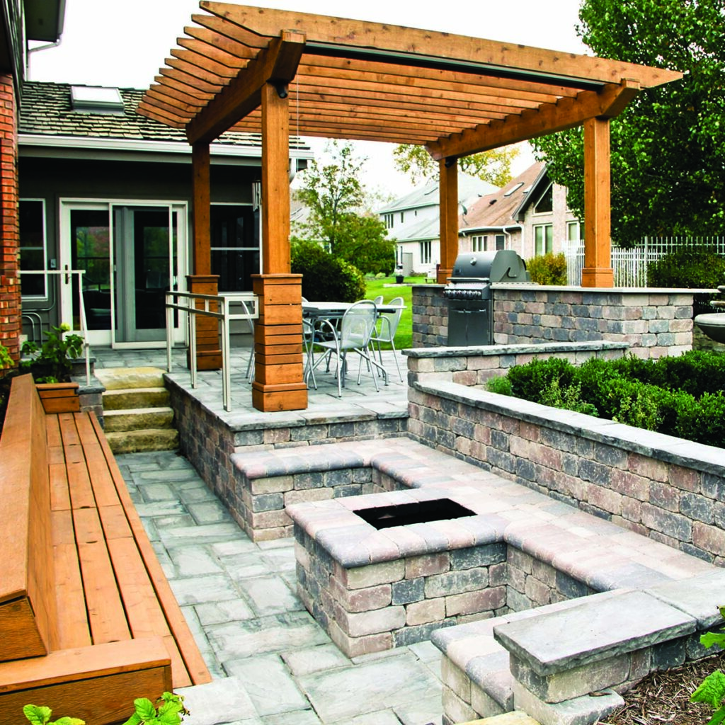 Brick patio with fire pit